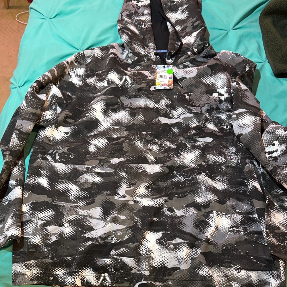 Robert Graham Black and Gray Camouflage Jacket